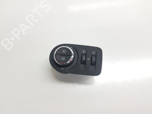 Used Headlight switch OPEL CORSA D (S07) 1.2 (L08, L68) (86 hp) 23884463