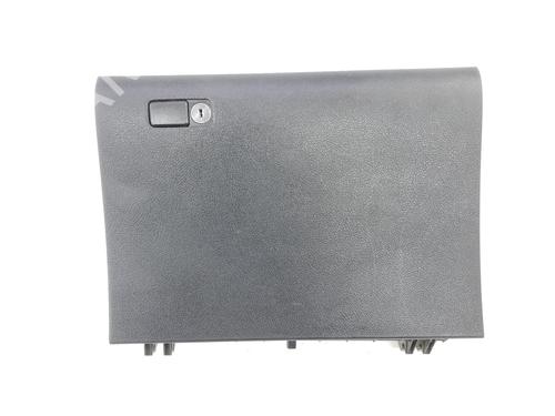 Used Glove box TOYOTA HILUX VIII Pickup (_N1_) 2.4 D 4WD (GUN125_, GUN125R) (150 hp) 12573461