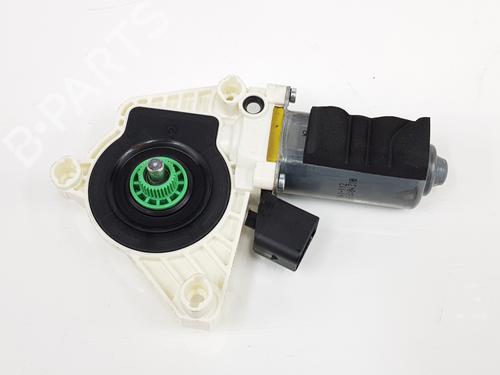 Used Right rear window motor MERCEDES-BENZ CLA Coupe (C117) [2013-2019]  27658013