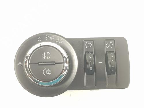 Used Headlight switch CHEVROLET CRUZE (J300) 2.0 CDI (150 hp) 11966482