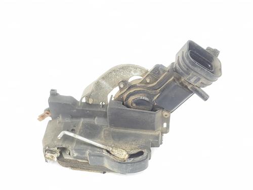 front-right-lock-toyota-land-cruiser-90-_j9_-1995-1996-1997-1998-1999-2000-2001-2002-2003-31813439 main image