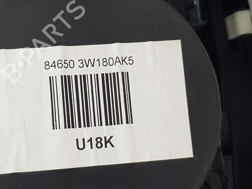 Armrest / Center console KIA SPORTAGE III (SL) 1.7 CRDi | BP21028244I20 