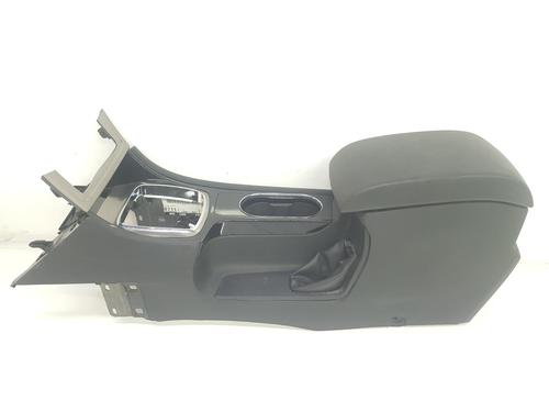 Used Armrest / Center console FORD MONDEO IV (BA7) 2.0 TDCi (140 hp) 8068228
