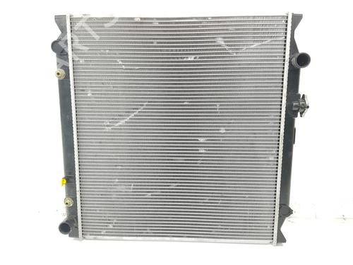 Used Water radiator TOYOTA LAND CRUISER 90 (_J9_) 3.0 TD (KZJ90_, KZJ95_, KZJ90R, KZJ95R, KZJ90W, KZJ95W) (125 hp) 31173919