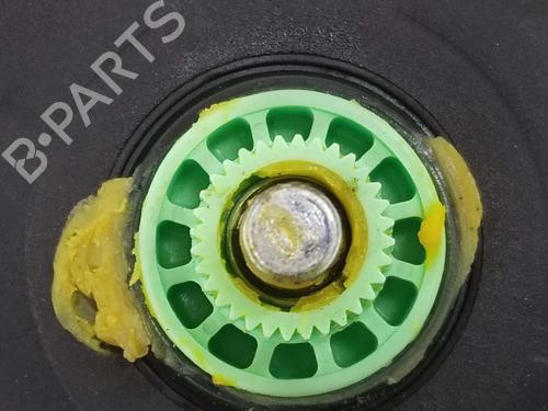 Left front window motor BMW 5 (E60) 530 d | BP5852132E21 