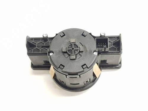Headlight switch MERCEDES-BENZ CLA Coupe (C117) CLA 220 CDI / d (117.303) | BP39532745I24 - Image 3