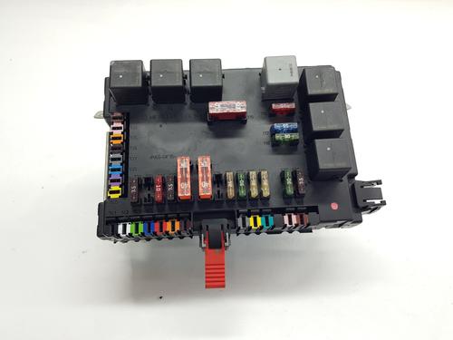 Used Fuse box MERCEDES-BENZ S-CLASS (W221, V221) S 500 (221.071, 221.171) (388 hp) 20492389