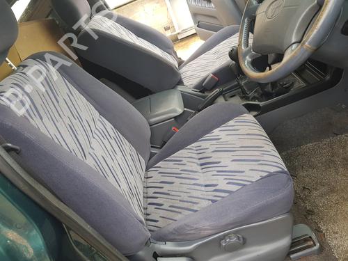 Right front indicator TOYOTA LAND CRUISER 90 (_J9_) 3.0 TD (KZJ90_, KZJ95_, KZJ90R, KZJ95R, KZJ90W, KZJ95W) | BP32293086C33