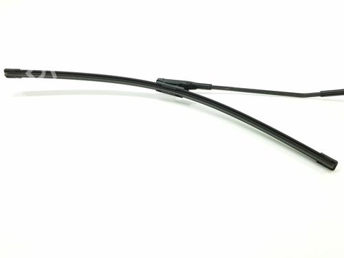 Front windshield wiper arm IVECO DAILY VI Van 33S16, 35S16 | BP19032378C143 