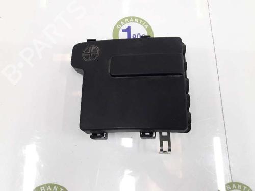 Used Fuse box IVECO DAILY V Van 29S11, 29L11, 35C11, 35S11, 40C11 (106 hp) 10255896