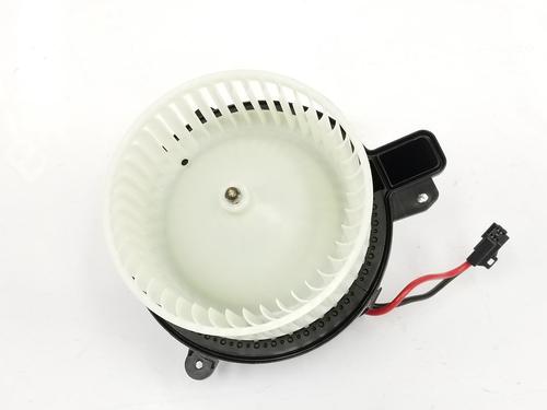 Used Heater blower motor SEAT ARONA (KJ7, KJP) 1.0 TSI (115 hp) 14108505