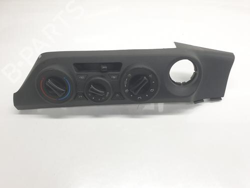 Used Climate control TOYOTA HILUX VIII Pickup (_N1_) 2.4 D 4WD (GUN125_, GUN125R) (150 hp) 22554200