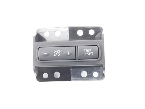 Switch NISSAN QASHQAI II SUV (J11, J11_) 1.6 dCi ALL MODE 4x4-i | BP9342867I30 