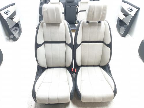 Seats set LAND ROVER RANGE ROVER VELAR (L560) 3.0 D300 SDV6 4x4 | BP31723369C78 