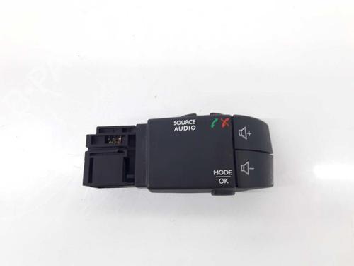 Used Steering wheel controls DACIA DOKKER MPV (KE_) 1.5 dCi (KEAJ, KEAH) (90 hp) 6912774