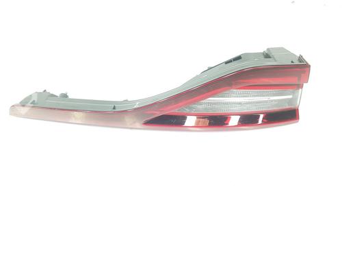 Used Left tailgate light Left tailgate light RENAULT MEGANE IV Hatchback (B9A/M/N_) [2015-2026] 9841281 9841281