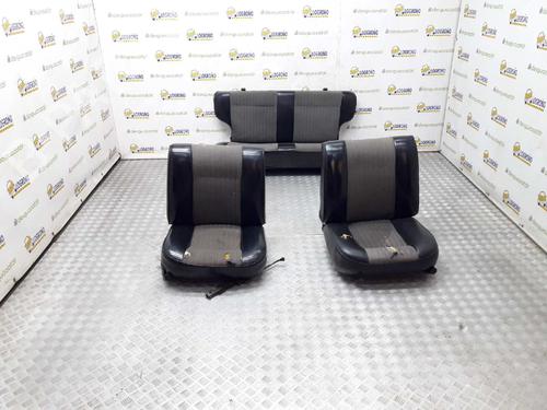 Used Seats set Seats set SEAT 124 Estate (124A) [1970-1976] 33441363 33441363