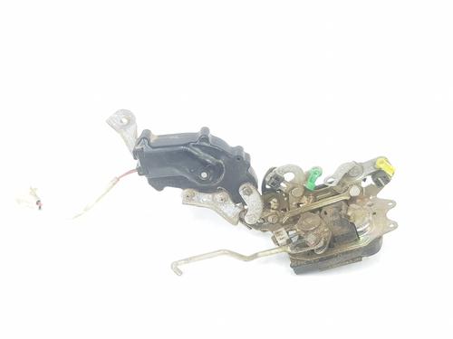 Used Rear left lock SUZUKI VITARA (ET, TA, TD) 2.0 TD Intercooler All-wheel Drive (SV420D) (87 hp) 17870276
