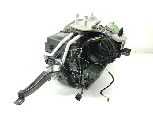 Heater matrix box OPEL ASTRA L Sports Tourer (O5) 1.2 (FRHNPJ) | BP24036573M61 