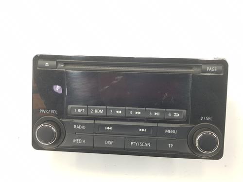Used Radio MITSUBISHI L200 / TRITON (KJ_, KK_, KL_) 2.2 DI-D 4WD (150 hp) 8652244