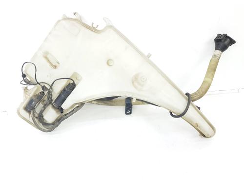 Used Windscreen washer tank BMW 3 Touring (E91) 330 xd (231 hp) 9302812
