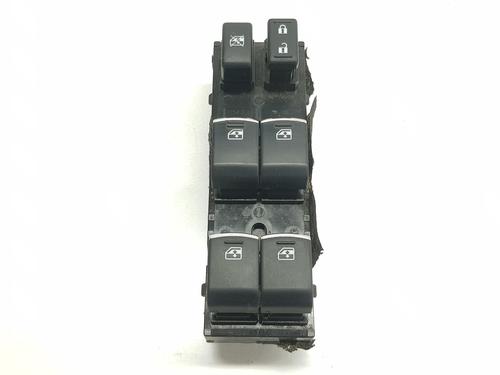 Used Left front window switch SUBARU OUTBACK (BS) 2.0 D AWD (BSD) (150 hp) 32268657