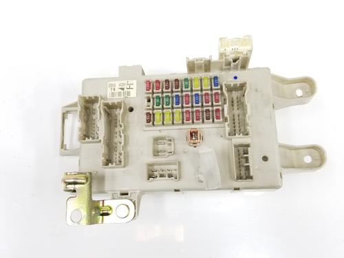 Used Fuse box TOYOTA LAND CRUISER PRADO (_J12_) 3.0 D-4D (KDJ120, KDJ125) (166 hp) 12145226