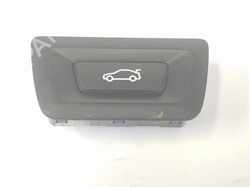 Used Switch BMW X1 (F48) sDrive 18 d (150 hp) 11011246