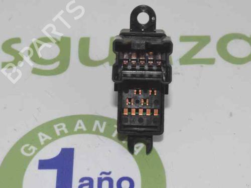Right front window switch NISSAN PATHFINDER III (R51) 2.5 dCi | BP1546360I26 