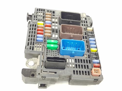 Used Fuse box Fuse box 36814233 36814233