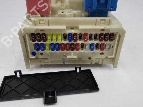 Fuse box TOYOTA YARIS (_P9_) 1.33 VVT-i (NSP90_, NSP90R) | BP8671335E1 