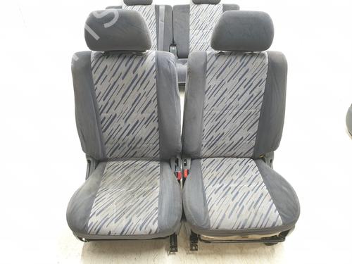 Seats set TOYOTA LAND CRUISER 90 (_J9_) 3.0 TD (KZJ90_, KZJ95_, KZJ90R, KZJ95R, KZJ90W, KZJ95W) | BP31069554C78 