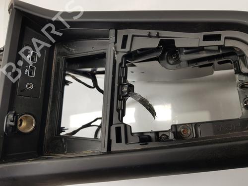 Armrest / Center console RENAULT ARKANA I (LCM_, LDN_) 1.3 TCe 140 (LDN0) | BP33694497I20 - Image 4