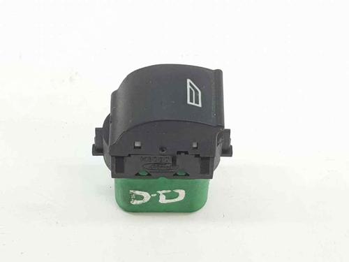 Used Right front window switch Right front window switch FORD FOCUS III 1.6 TDCi (95 hp) 6455894 6455894