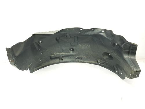 Used Wheel arch LAND ROVER DISCOVERY III (L319) 2.7 TD 4x4 (190 hp) 15713680