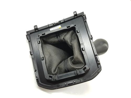 Shift knob VW TOURAN (5T1) 1.2 TSI | BP11392438I34 