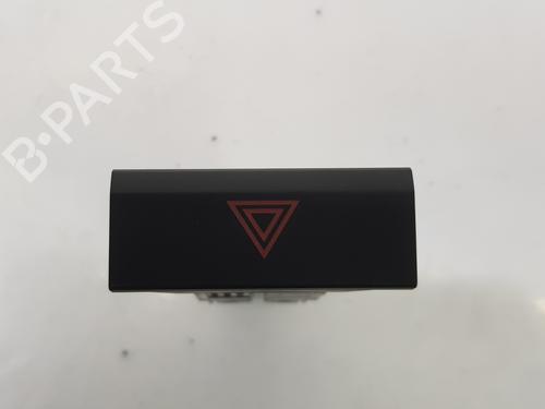 Used Warning switch SEAT ATECA (KH7, KHP) 1.5 TSI (150 hp) 8652166