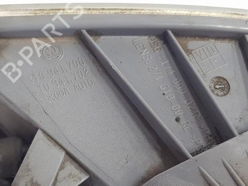Right front fog light SKODA SUPERB II Estate (3T5) 2.0 TDI 16V | BP29825468C31