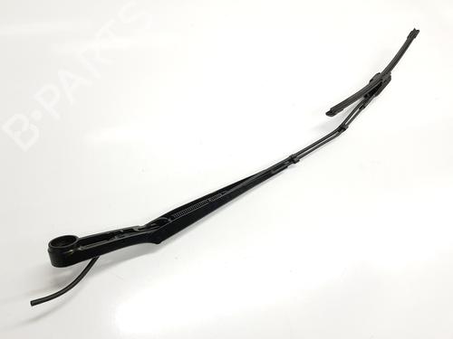 Used Front windshield wiper arm OPEL ASTRA L Sports Tourer (O5) [2021-2025]  25747329