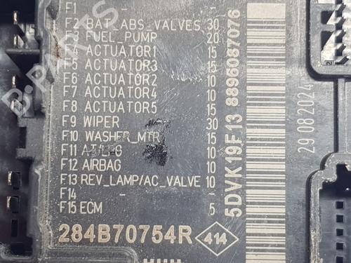 Fuse box DACIA DUSTER (PYM_, PYN_) 1.2 TCe 130 | BP36678682E1 - Image 3