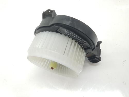 Heater blower motor LAND ROVER DISCOVERY V (L462) 3.0 Td6 4x4 | BP14097956M62 