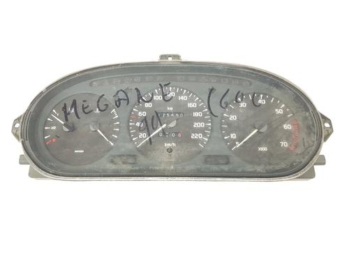 Used Instrument cluster RENAULT MEGANE I Classic (LA0/1_) 1.6 e (LA0F, LA0S) (90 hp) 9579315