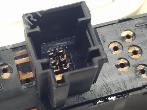 Left front window switch BMW 3 (E46) 320 d | BP20983602I27 