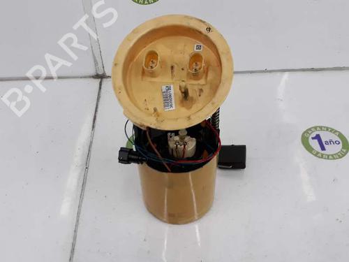 Used Fuel pump BMW X1 (E84) sDrive 20 d (177 hp) 4697145