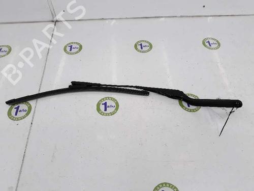 Used Front windshield wiper arm BMW 1 (E87) 118 d (122 hp) 7894663