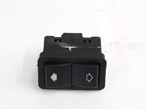 Left rear window switch BMW 5 (E39) 530 d (184 hp) 8368974 | 8368974 | 61318368974 |