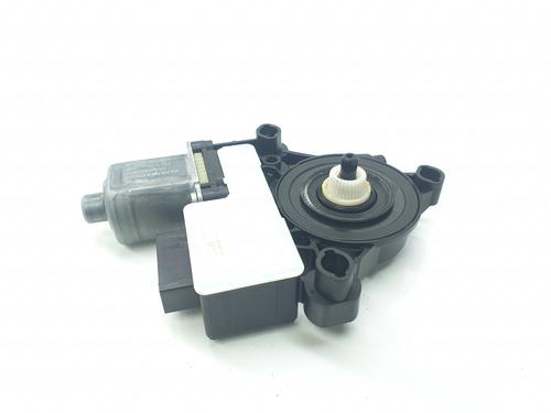 Used Right rear window motor SEAT LEON (KL1, KLG) 1.4 TSI e-Hybrid (150 hp) 17170527