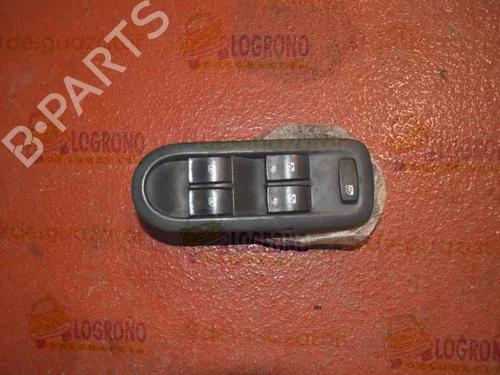 Used Left front window switch RENAULT MEGANE II (BM0/1_, CM0/1_) 1.5 dCi (BM1E, CM1E) (106 hp) 1361310