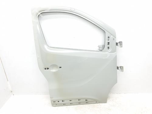 Used Right front door RENAULT TRAFIC III Van (FG_) 1.6 dCi 140 (FGMA, FGMC) (140 hp) 29746971