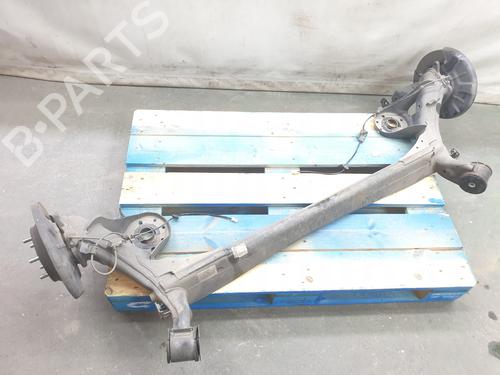 Used Rear axle KIA CARENS IV 1.6 GDi (135 hp) 19039307